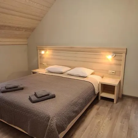 Hotel Viesu Nams Upe à Roja Extérieur photo